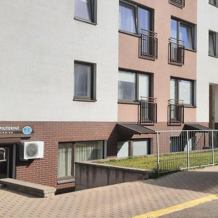 Elite Flats One Bedroom Утена Экстерьер фото